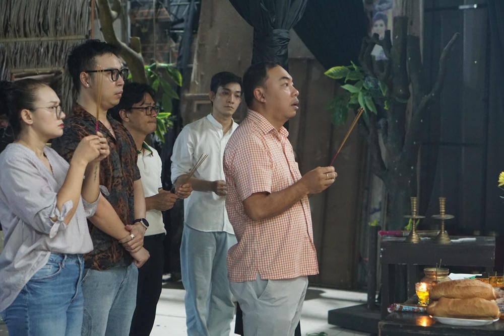 Hình ảnh hậu trường