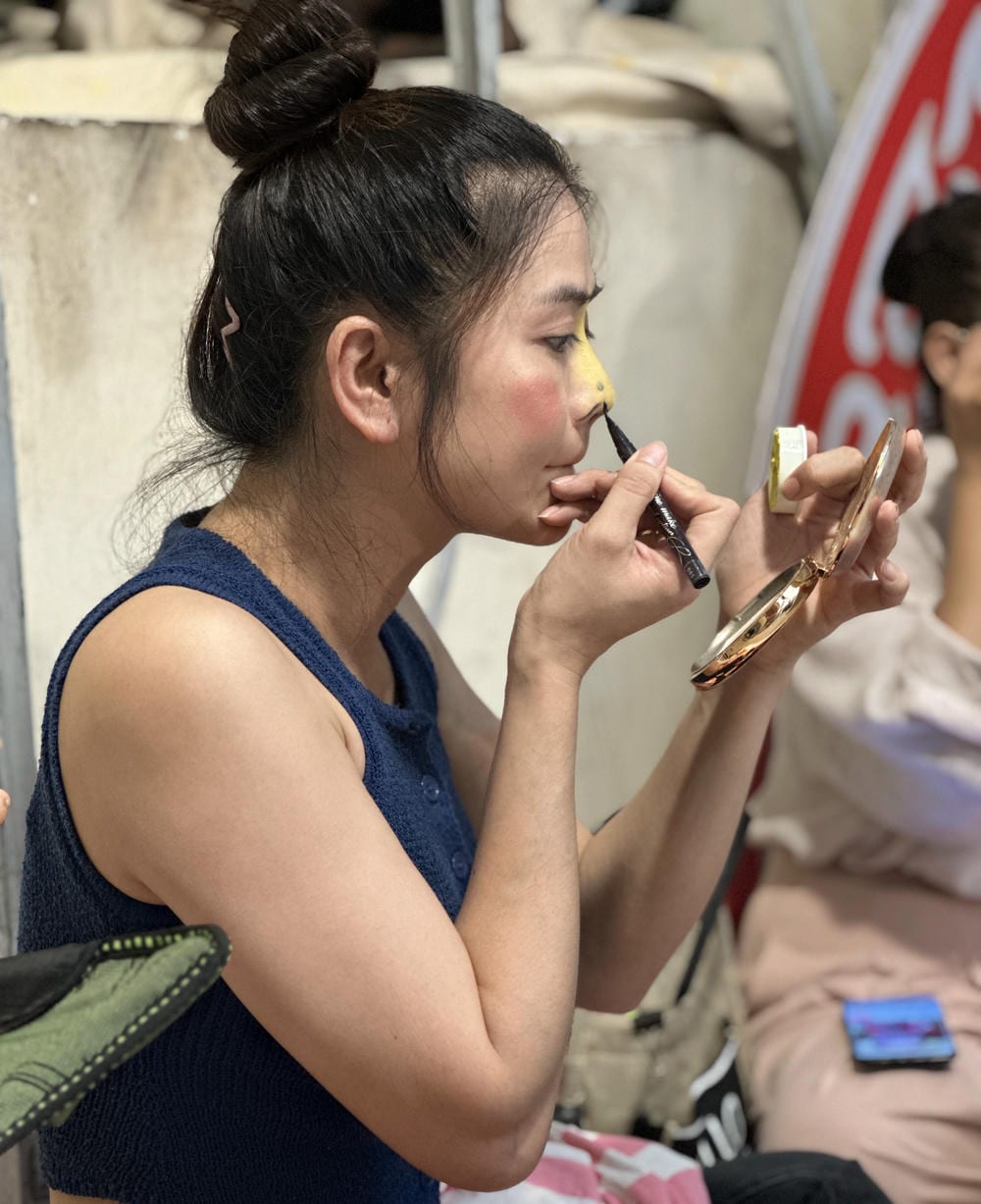 Hình ảnh hậu trường