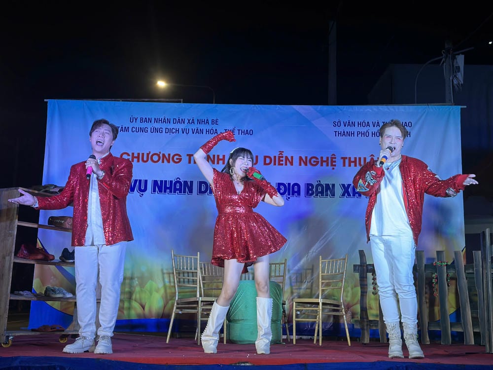 Chương trình biểu diễn nhà Bè