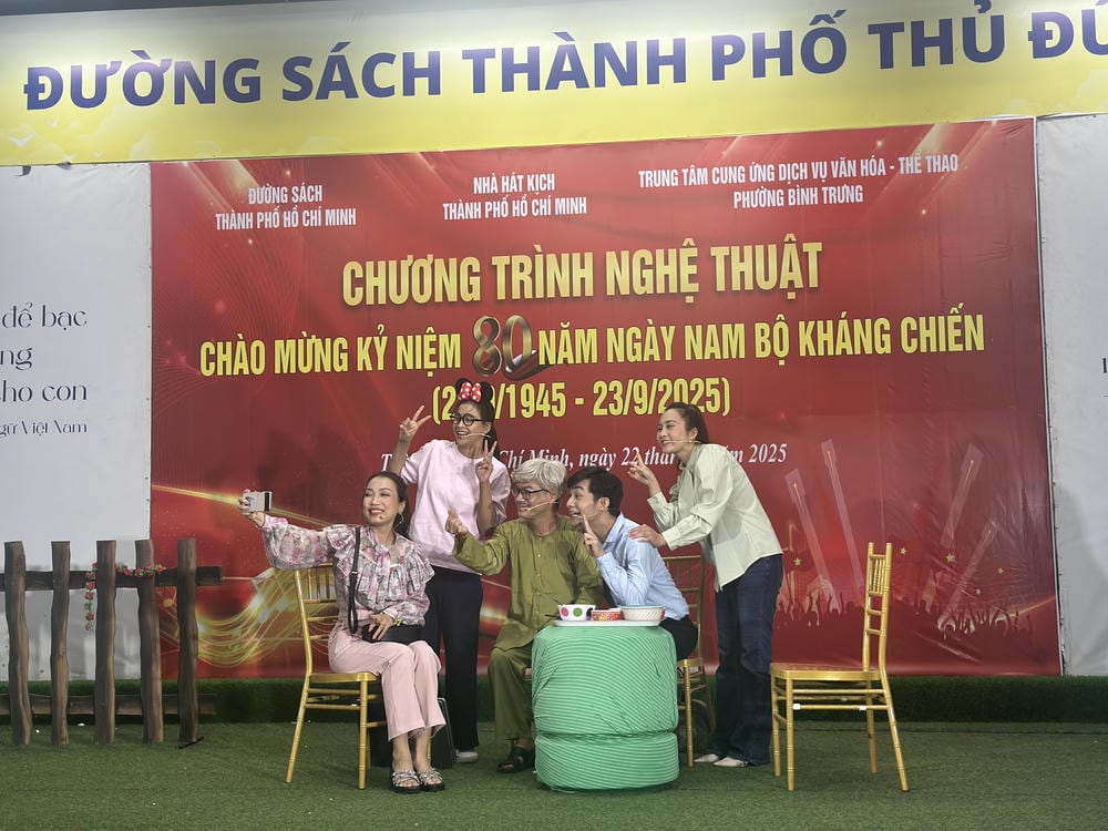 Chương trình nghệ thuật chào