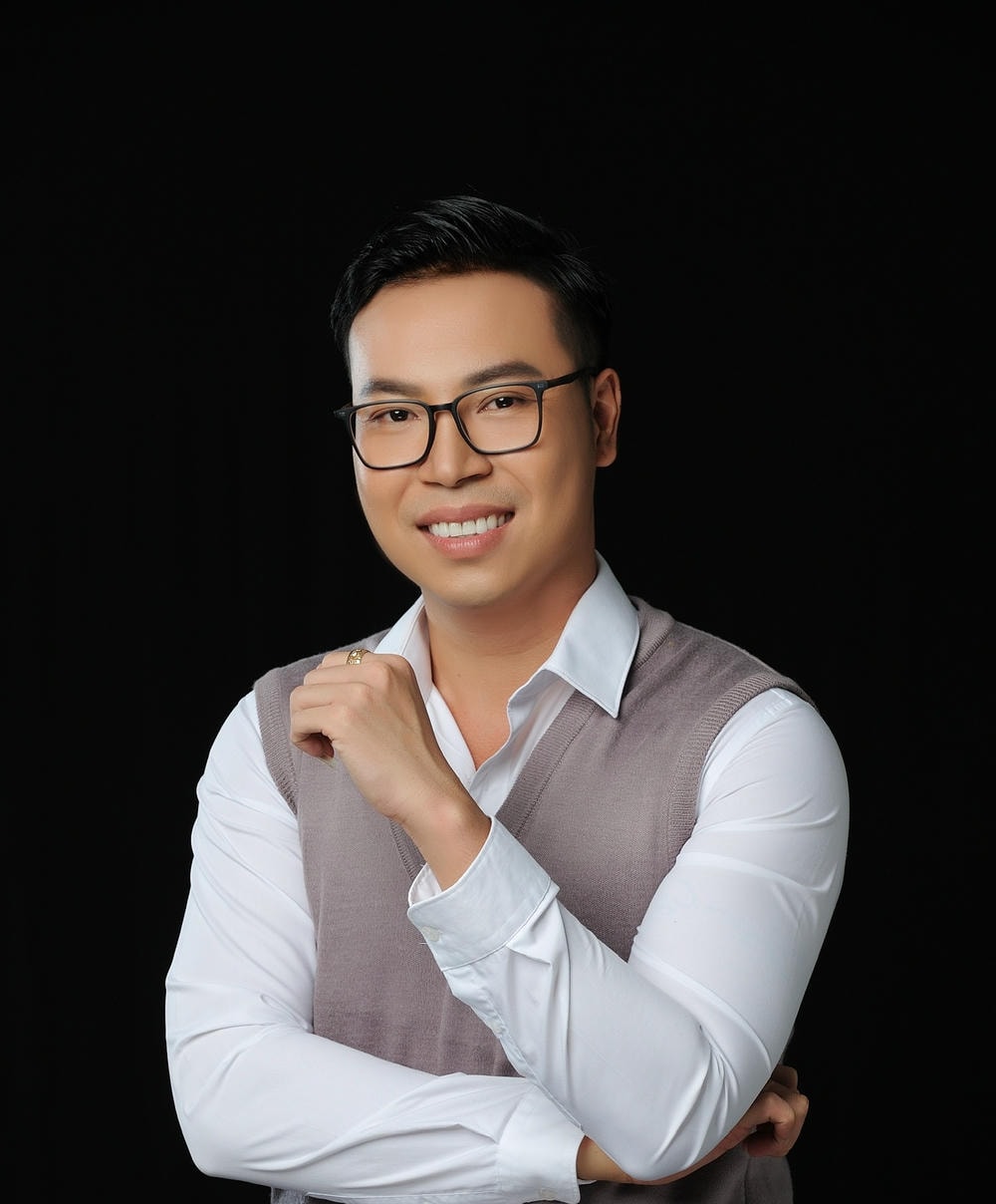 NS Hoàng Tấn