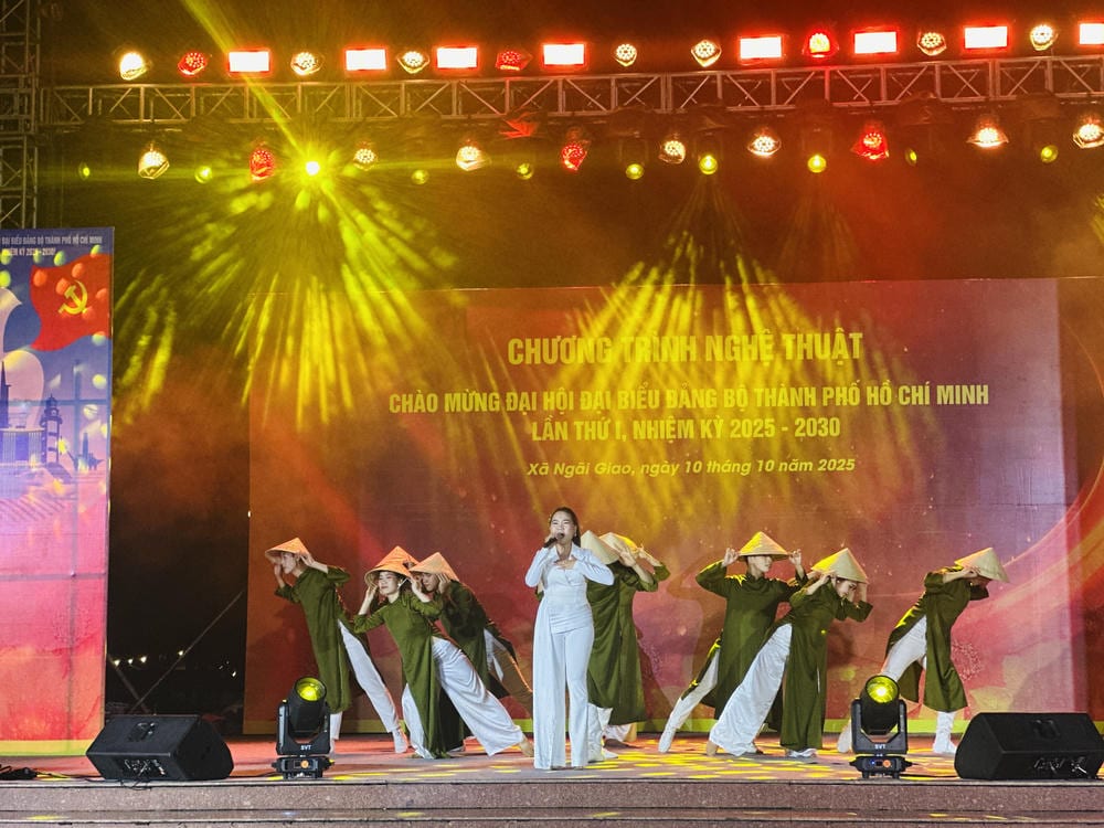 Chương trình nghệ thuật chào mừng thành công Đại hội Đảng bộ Thành phố Hồ Chí Minh lần thứ I nhiệm kỳ năm 2025 - 2030 tại Ngãi Giao