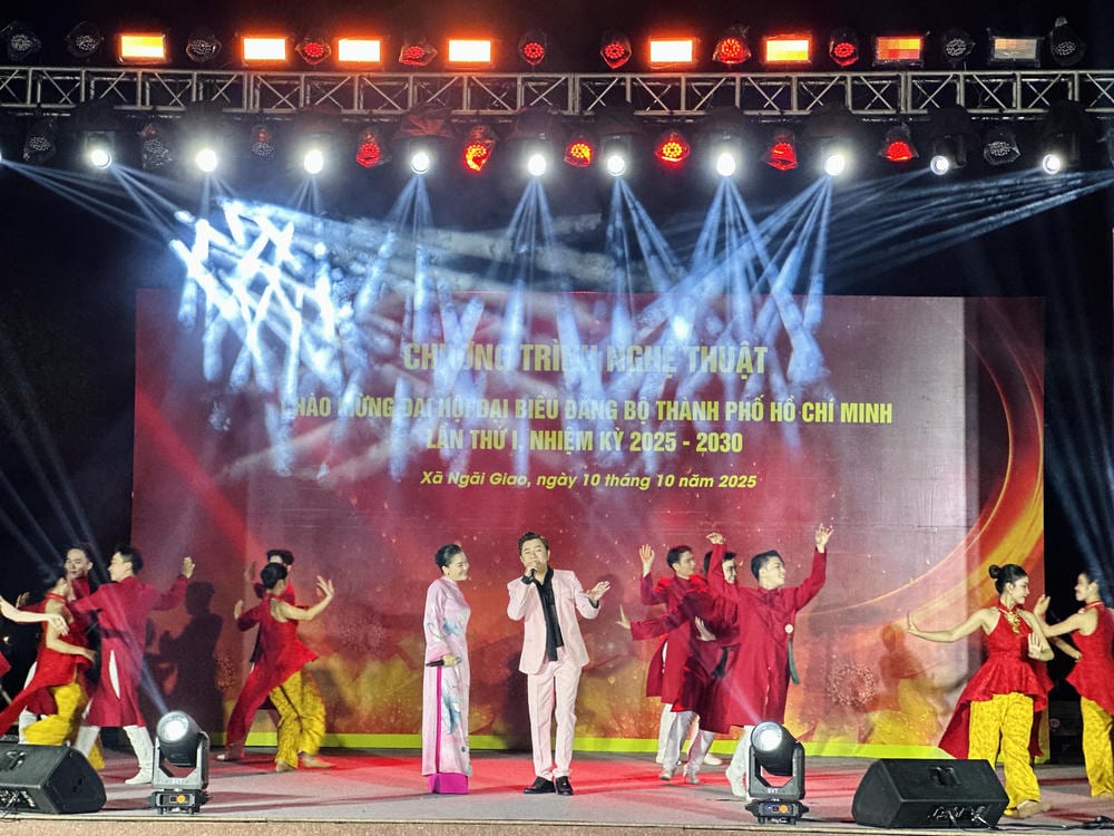Chương trình nghệ thuật chào