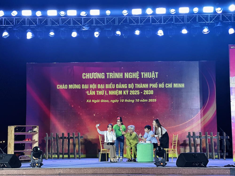 Chương trình nghệ thuật chào