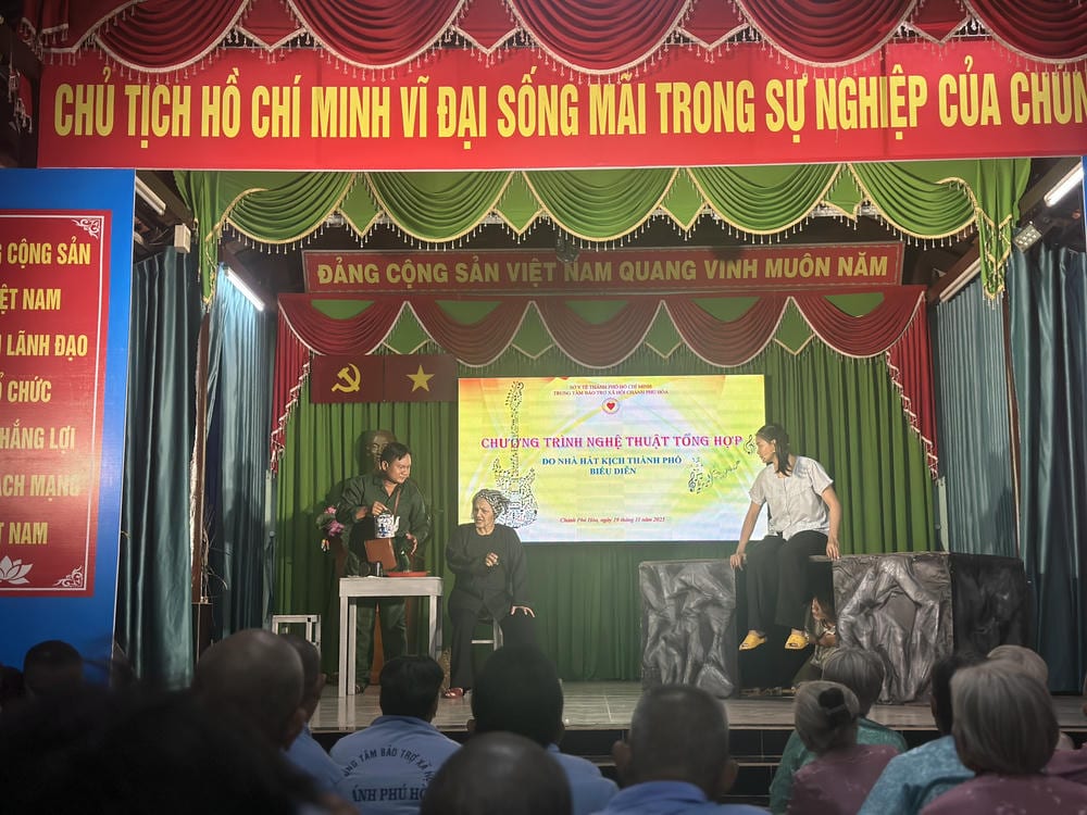 Chương trình nghệ thuật tổng hợp tại phường Chánh Phú Hòa