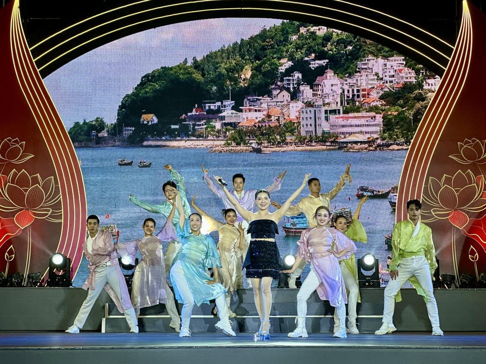 Chương trình nghệ thuật tuyên truyền bầu cử Đại biểu Quốc Hội và Đại biểu hội đồng nhân dân nhiệm kỳ 2025 - 2030 tại phường Bà Rịa