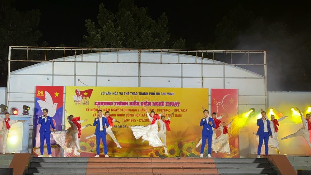 Chương trình nghệ thuật tuyên truyền bầu cử Đại biểu Quốc Hội và Đại biểu hội đồng nhân dân nhiệm kỳ 2025 - 2030 tại phường Vũng Tàu