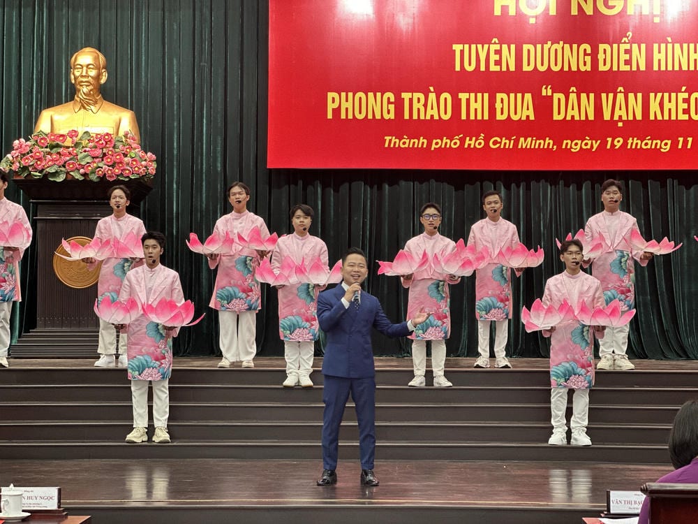CT Hội nghị tuyên dương điển hình phòng trài thi đua Dân Vận Khéo năm 2025