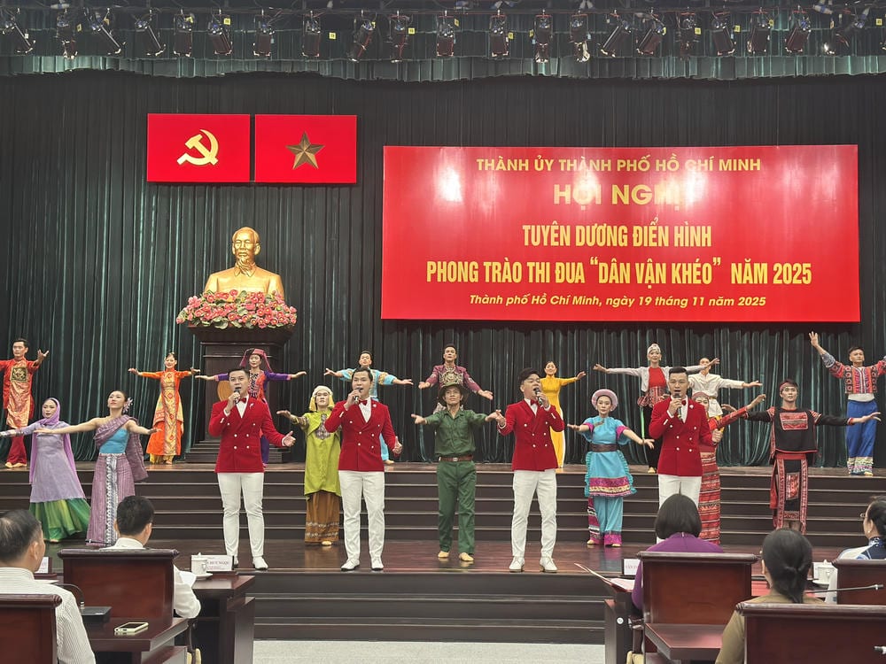 CT Hội nghị tuyên dương điển hình phòng trài thi đua Dân Vận Khéo năm 2025
