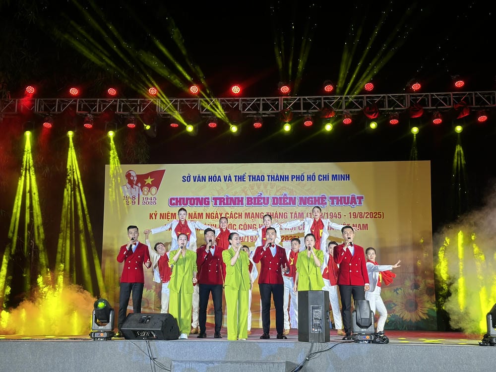 CT Kỷ niệm 80 năm Ngày cách mạng tháng 8 và Quốc khánh nước Công hòa xã hội chủ nghĩa Việt Nam tại phường Phú An